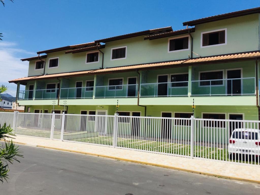 Villa Palmeira Ubatuba Exterior photo